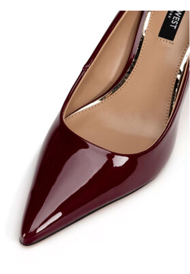 Nine West Szpilki WFA3045-1A Bordowy. Kolor: czerwony. Materiał: skóra. Obcas: na szpilce