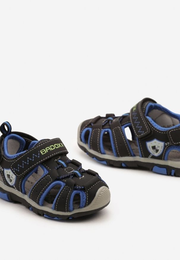 Born2be - Czarno-Niebieskie Sandały Sportowe na Rzepy z Wkładką ze Skóry Naturalnej Wavia. Zapięcie: rzepy. Kolor: czarny. Materiał: skóra. Styl: sportowy