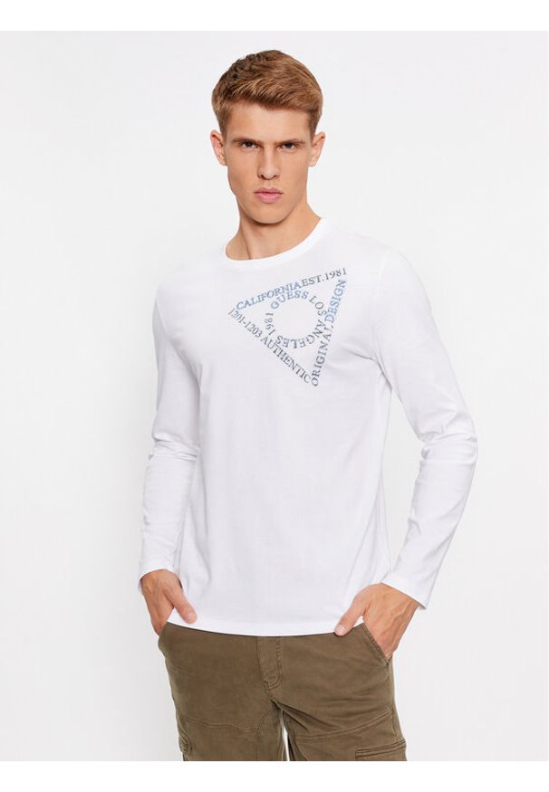 Guess Longsleeve M3BI14 I3Z14 Biały Slim Fit. Kolor: biały. Materiał: bawełna. Długość rękawa: długi rękaw