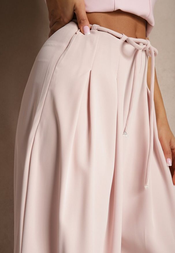Renee - Różowe Szerokie Spodnie High Waist Zapinane na Suwak z Wiązaniem w Talii Vikonnia. Okazja: na co dzień. Stan: podwyższony. Kolor: różowy. Styl: klasyczny, casual, elegancki