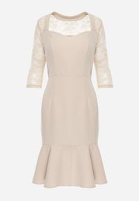 Born2be - Beżowa Taliowana Sukienka VICES z Koronkowymi Rękawami Oceamara. Kolor: beżowy. Materiał: koronka. Wzór: aplikacja, koronka. Styl: elegancki #7