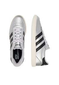 Adidas - adidas Sneakersy BREAKNET SLEEK JQ8263 Srebrny. Kolor: srebrny. Materiał: materiał #3