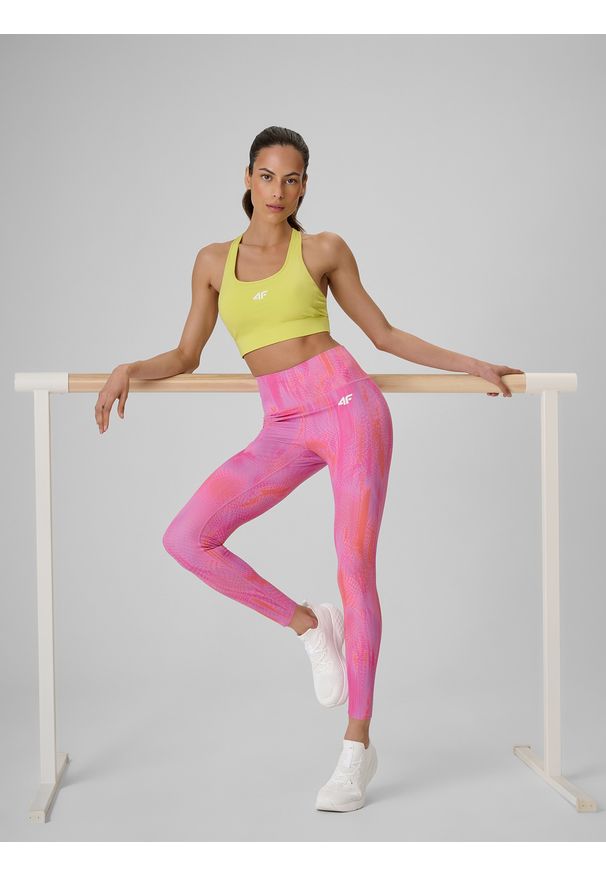 4f - 4F Legginsy treningowe szybkoschnące damskie - różowe XL. Stan: podwyższony. Kolor: różowy. Materiał: materiał, włókno. Sport: fitness