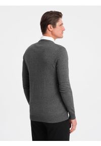 Ombre Clothing - Sweter męski z dekoltem "w serek" z koszulowym kołnierzykiem - grafitowy V3 - Rozmiar: XL. Typ kołnierza: kołnierzyk koszulowy, dekolt w serek. Kolor: szary. Materiał: nylon, materiał, bawełna. Styl: klasyczny #5