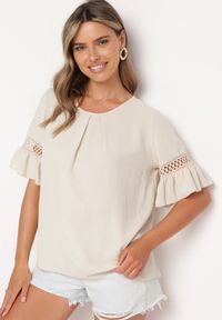 Born2be - Beżowa Bluzka o Luźnym Kroju z Koronkowymi Wstawkami na Rękawach Lennera. Okazja: na co dzień. Kolor: beżowy. Materiał: koronka. Styl: casual #5