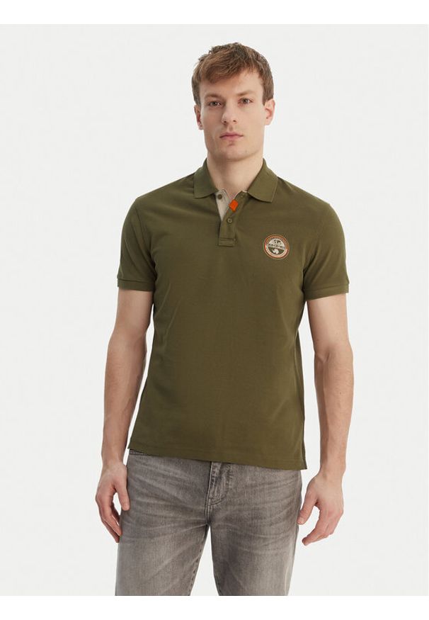 Napapijri Polo E-Clanis NP0A4ID3 Zielony Regular Fit. Typ kołnierza: polo. Kolor: zielony. Materiał: bawełna