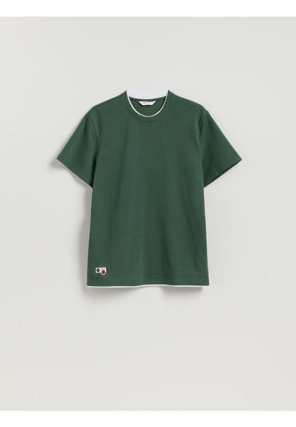 Reserved - Strukturalny t-shirt regular - ciemnozielony. Kolor: zielony. Materiał: dzianina, bawełna