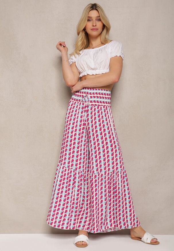 Renee - Fuksjowo-Białe Spodnie z Wiskozy High Waist Typu Palazzo z Gumką w Talii Tiimacella. Okazja: na randkę, na co dzień. Stan: podwyższony. Kolor: różowy. Materiał: wiskoza. Styl: casual, elegancki