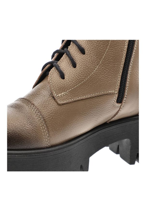 Beżowe Botki Lemar Skórzane Ocieplane Buty Damskie. Zapięcie: sznurówki. Kolor: zielony. Materiał: skóra. Szerokość cholewki: normalna. Styl: elegancki