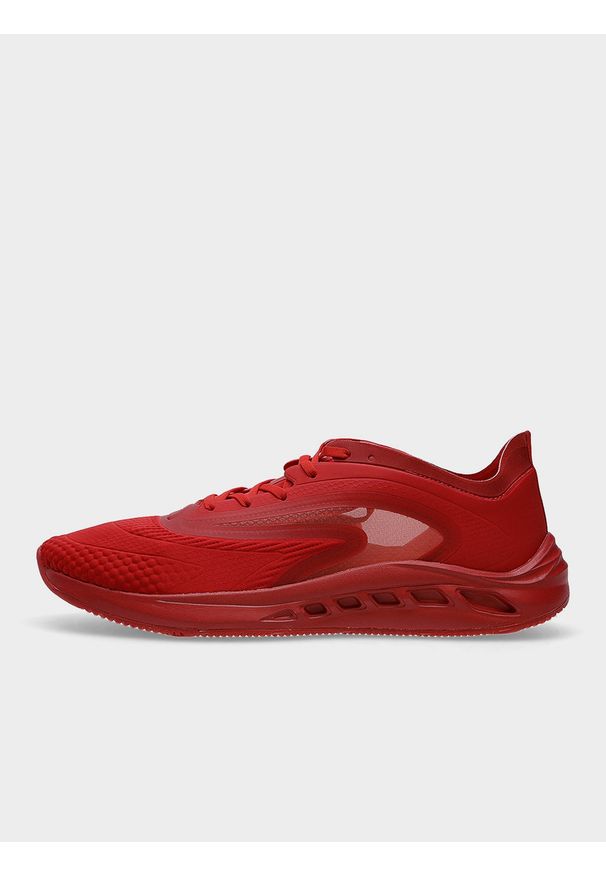 4f - Buty sportowe GECKO LITE X z przewiewną cholewką męskie. Kolor: czerwony. Materiał: guma, elastan, mikrofibra, mesh, materiał. Szerokość cholewki: normalna. Sport: fitness