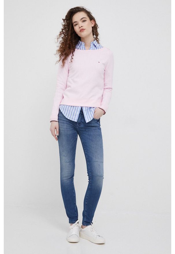 Armani Exchange jeansy Milan damskie medium waist. Kolor: niebieski
