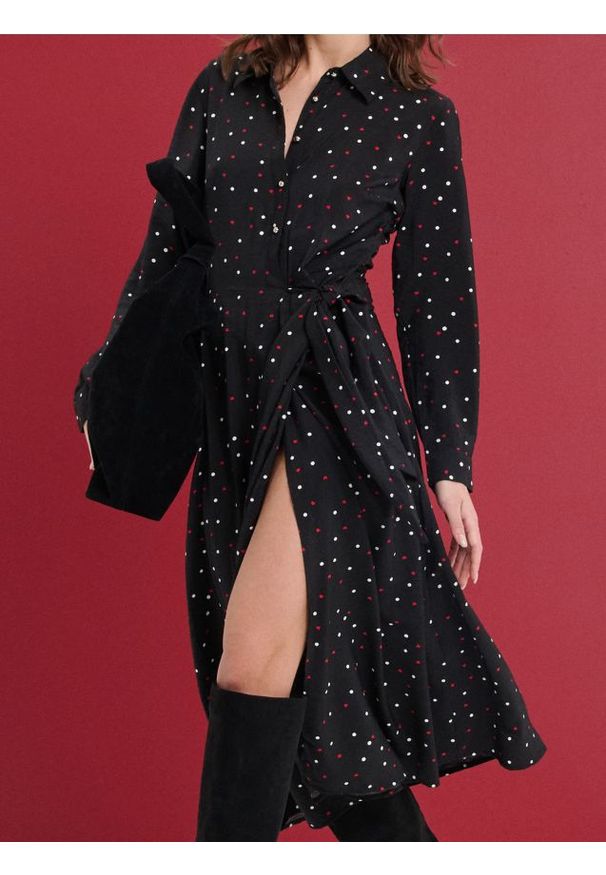 Sinsay - Sukienka z ozdobnym wiązaniem z wiskozą - wielobarwny. Materiał: wiskoza