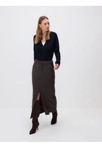 Reserved - Wełniany kardigan - czarny. Kolor: czarny. Materiał: wełna #1