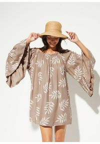 bonprix - Sukienka tunikowa plażowa ze zrównoważonej wiskozy. Okazja: na plażę. Kolor: brązowy. Materiał: wiskoza. Wzór: nadruk