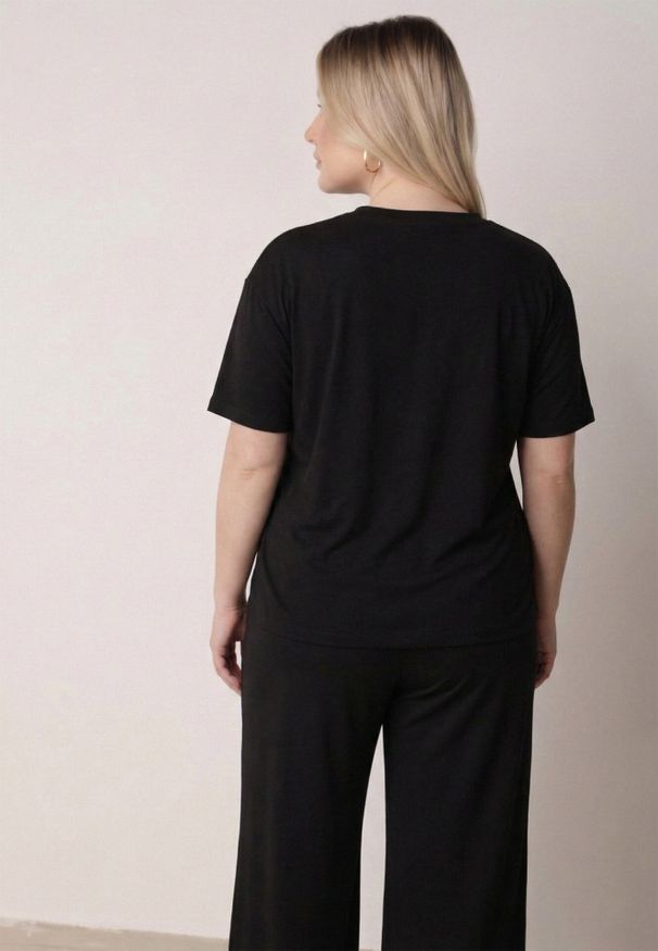 Born2be - Czarny Komplet Bawełniany o Fasonie Oversize T-shirt i Spodnie Azilane. Kolor: czarny. Materiał: bawełna