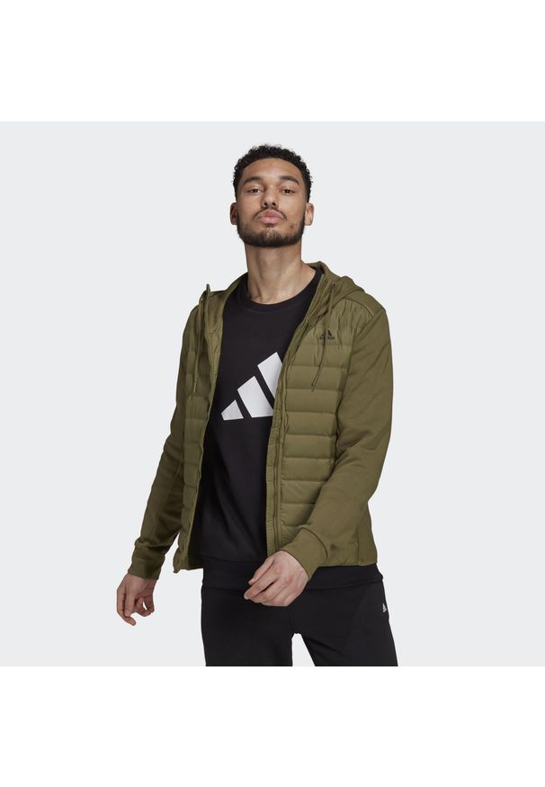 Adidas - Kurtka Varilite Hybrid. Kolor: zielony. Materiał: puch. Sport: piłka nożna