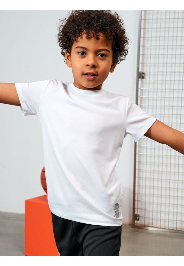 Sinsay - Koszulka sportowa z odblaskowymi elementami - biały. Kolor: biały. Styl: sportowy