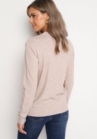 Born2be - Beżowy Sweter z Bawełną Ozdobiony Cyrkoniami Irinaelle. Okazja: na co dzień. Kolor: beżowy. Materiał: bawełna. Wzór: aplikacja. Styl: klasyczny, casual, elegancki #5