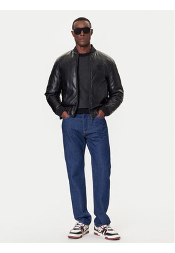 Armani Exchange Kurtka bomber XM001104 AF16647 UC001 Czarny Regular Fit. Kolor: czarny. Materiał: skóra