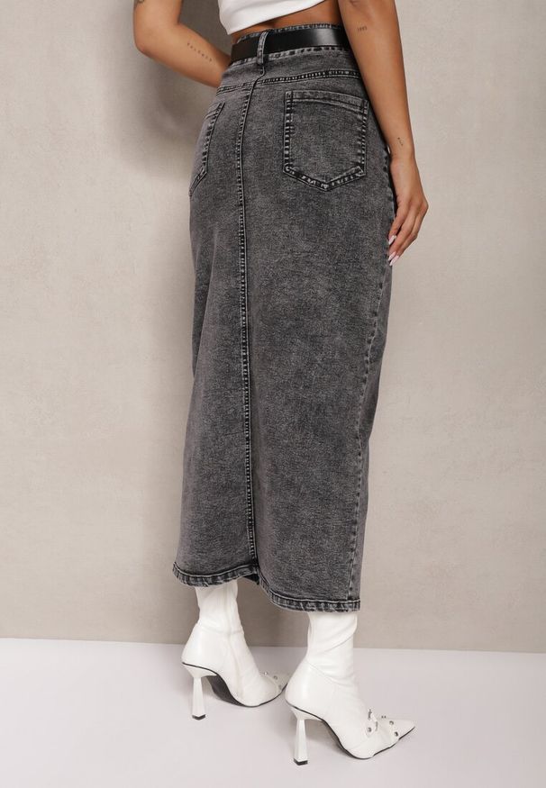 Renee - Czarno-Szara Bawełniana Spódnica Jeansowa Ołówkowa z Paskiem i Rozcięciem na Przodzie Ivario. Okazja: na co dzień. Kolor: czarny. Materiał: bawełna, jeans. Styl: casual