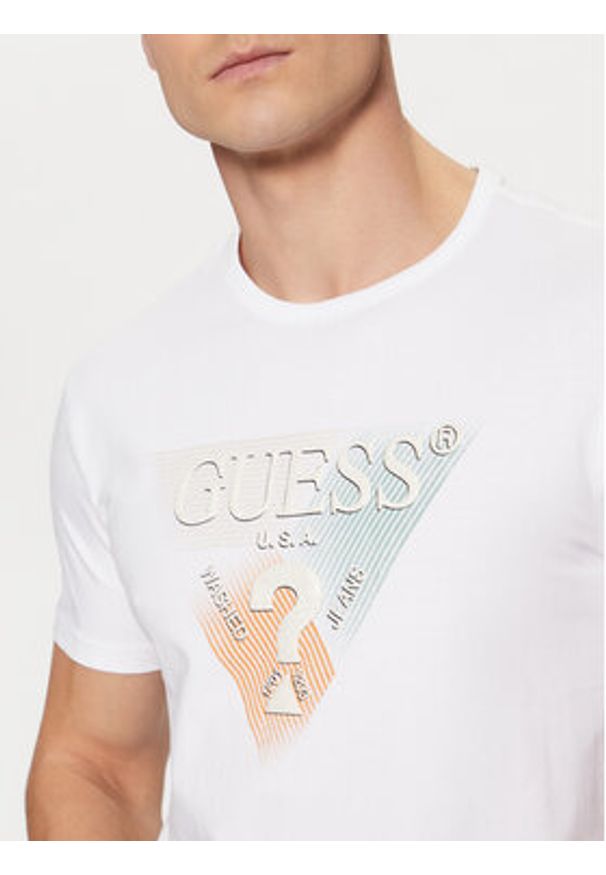 Guess T-Shirt M5RI14 J1314 Biały Slim Fit. Kolor: biały. Materiał: bawełna