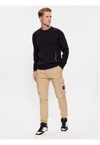 Calvin Klein Jeans Sweter Vertical J30J323977 Czarny Regular Fit. Kolor: czarny. Materiał: bawełna