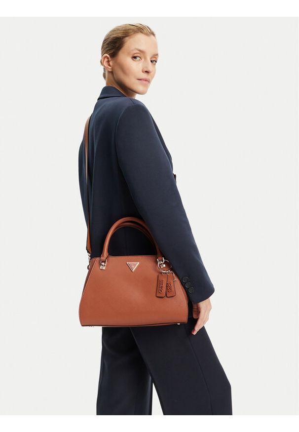 Guess Torebka Noelle II HWZG96 72070 Brązowy. Kolor: brązowy. Materiał: skórzane
