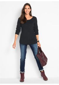 bonprix - Dżinsy ze stretchem o kroju boyfriend, mid waist. Kolor: niebieski #2