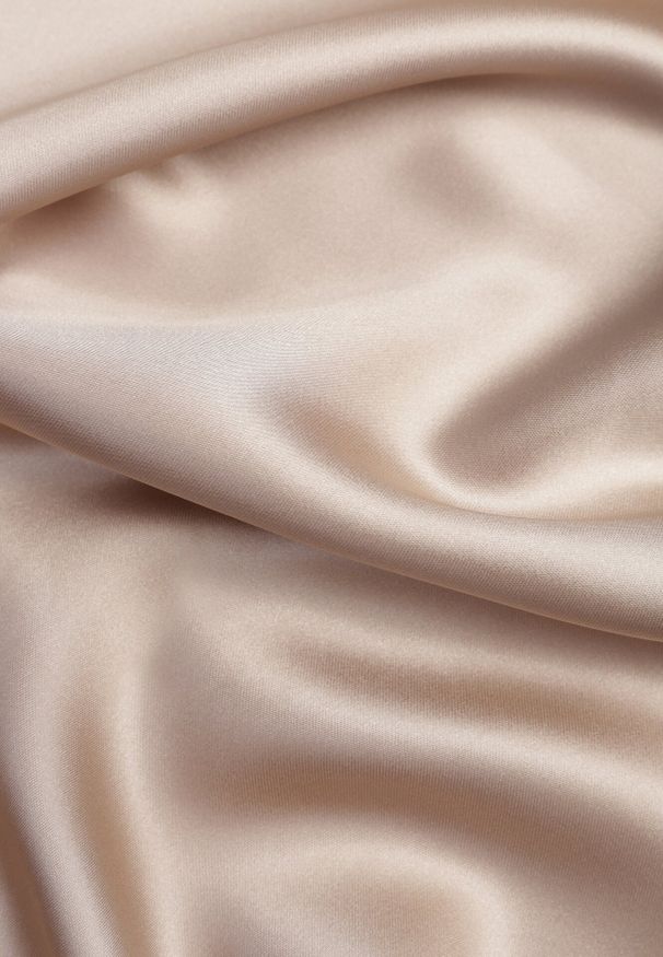 Born2be - Beżowa Rozkloszowana Midi Spódnica Satynowa Zapinana na Suwak z Gumką w Pasie Williwarne. Okazja: na co dzień, na spotkanie biznesowe, do pracy. Kolor: beżowy. Materiał: satyna. Styl: casual, biznesowy