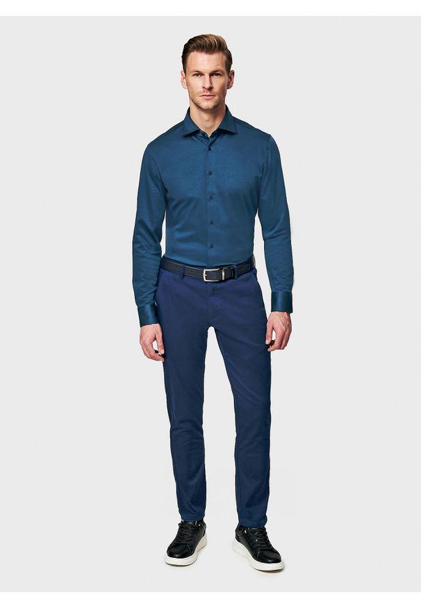 Pako Lorente - PAKO LORENTE - Granatowa dzianinowa koszula męska. Typ kołnierza: kołnierzyk włoski. Kolor: niebieski. Materiał: dzianina. Długość rękawa: długi rękaw. Długość: długie. Wzór: melanż