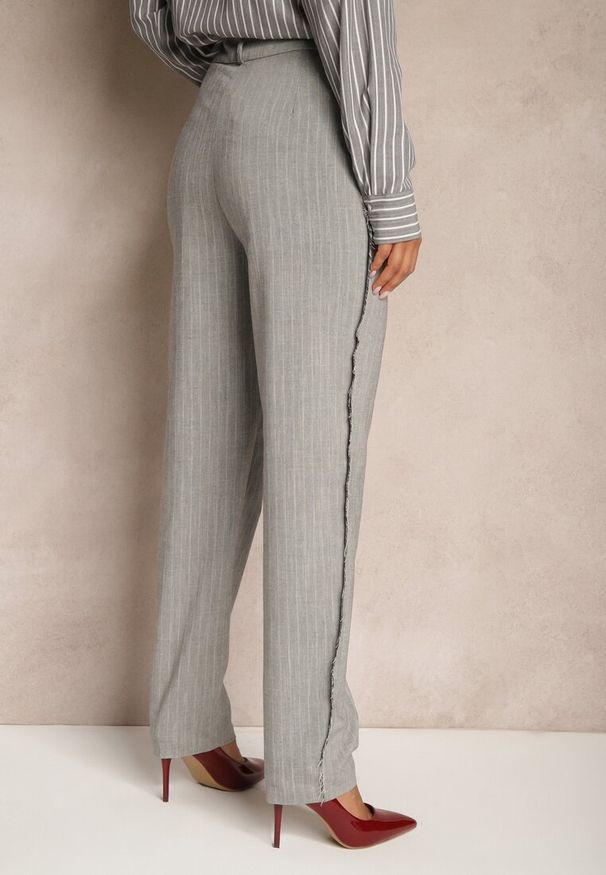 Renee - Szare Spodnie w Stylu Garniturowym High Waist Palvia. Okazja: na co dzień. Stan: podwyższony. Kolor: szary. Styl: klasyczny, casual, elegancki