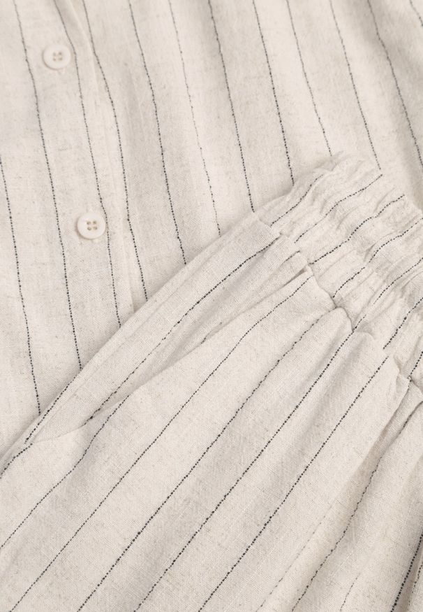 Renee - Jasnobeżowy Komplet z Wiskozy i Lnu w Delikatne Prążki Koszula i Spodnie Wide Leg Cliffesa. Kolor: beżowy. Materiał: len, wiskoza. Wzór: prążki