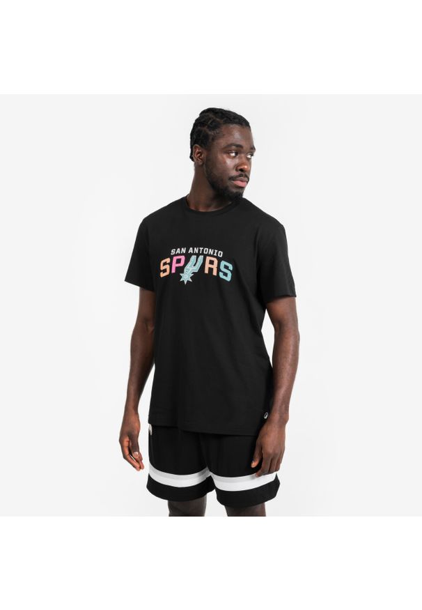 TARMAK - Koszulka do koszykówki unisex Tarmak NBA TS 900 San Antonio Spurs. Kolor: czarny. Materiał: bawełna, poliester, materiał. Sport: koszykówka