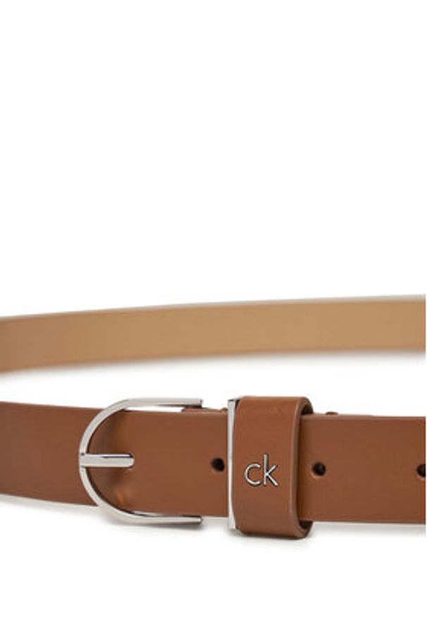 Calvin Klein Pasek Damski Ck Metal Loop Round Buckle 2.5 K60K613147 Brązowy. Kolor: brązowy. Materiał: skóra