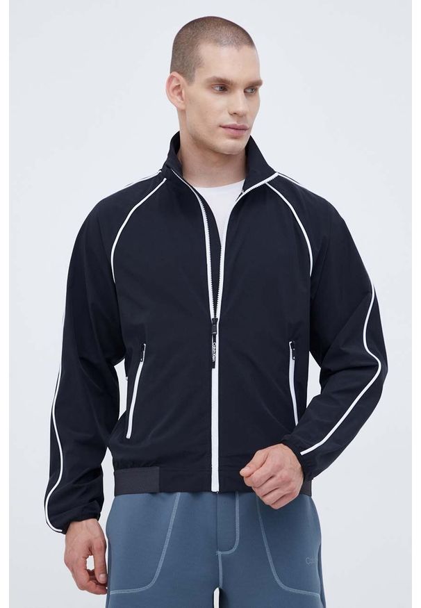 Calvin Klein Performance kurtka sportowa kolor czarny przejściowa. Kolor: czarny. Materiał: materiał. Długość rękawa: raglanowy rękaw. Długość: długie. Styl: sportowy