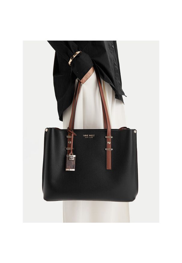 Torebka Nine West. Kolor: czarny