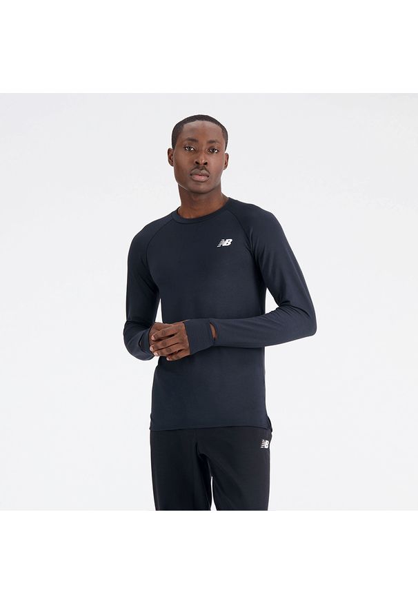 Koszulka męska New Balance MT33284BK – czarna. Kolor: czarny. Materiał: wiskoza, skóra, materiał, tkanina, poliester. Długość rękawa: długi rękaw. Długość: długie. Sport: fitness