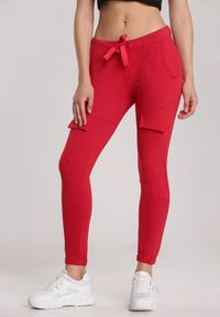 Renee - Czerwone Spodnie Rhenelise. Kolor: czerwony. Materiał: dzianina, dresówka. Długość: długie