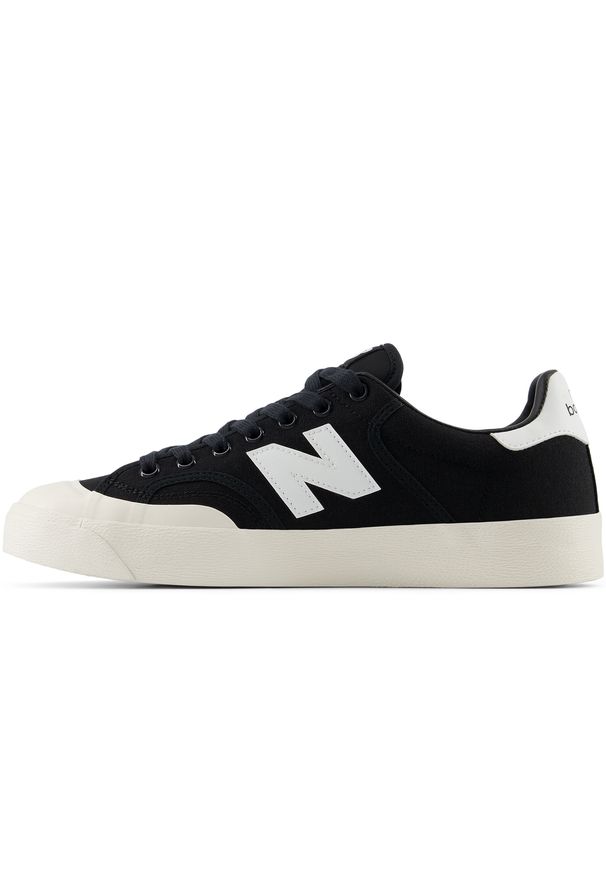 Buty unisex New Balance BB100CVB – czarne. Okazja: na co dzień. Kolor: czarny. Materiał: guma, materiał, syntetyk. Szerokość cholewki: normalna. Obcas: na platformie