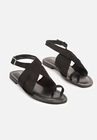 Born2be - Czarne Sandały Vices w Stylu Japonek Naliessa. Okazja: na co dzień, na spacer. Zapięcie: sprzączka. Kolor: czarny. Styl: elegancki, casual #4