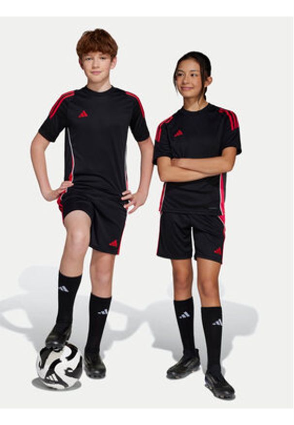 Adidas - adidas Szorty sportowe Tiro 24 Training JN4567 Czarny Regular Fit. Kolor: czarny. Materiał: syntetyk. Styl: sportowy