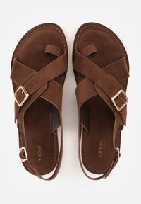 Renee - Ciemnobrązowe Sandały Japonki VICES z Ozdobnym Paskiem i Klamrą Vendan. Okazja: na co dzień. Zapięcie: klamry. Kolor: brązowy. Materiał: jeans. Sezon: lato. Styl: casual, elegancki #7