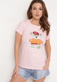 Born2be - Jasnoróżowy T-shirt Bawełniany z Nadrukiem Rusolia. Okazja: na spotkanie biznesowe, do pracy, na co dzień. Kolor: różowy. Materiał: bawełna. Wzór: nadruk. Styl: casual, klasyczny, biznesowy #6