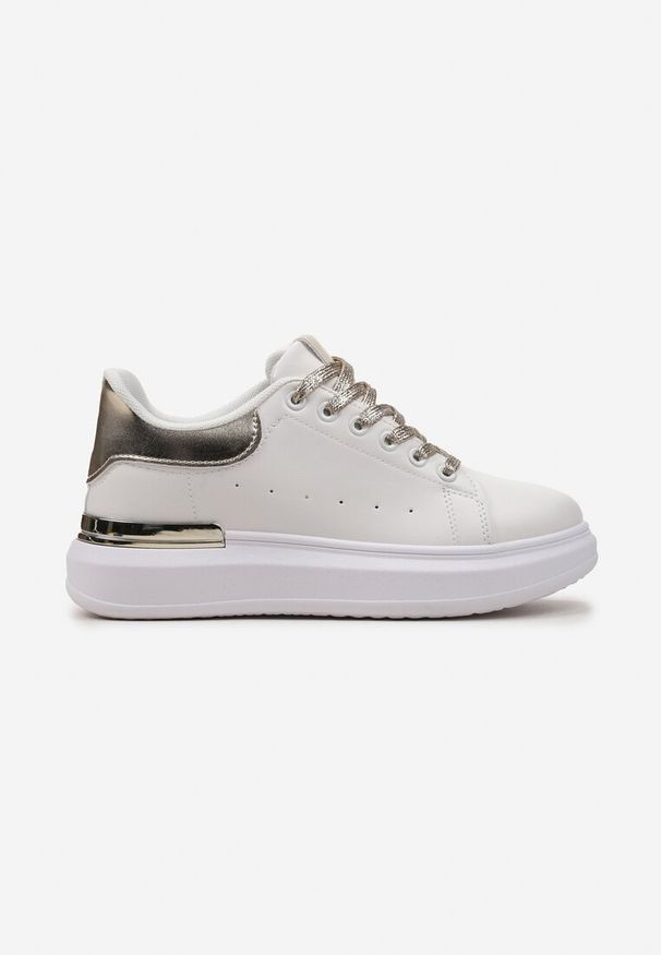 Born2be - Biało-Złote Sneakersy na Platformie z Metaliczną Wstawką i Brokatowymi Sznurówkami Wuriana. Kolor: biały. Materiał: skóra. Obcas: na platformie