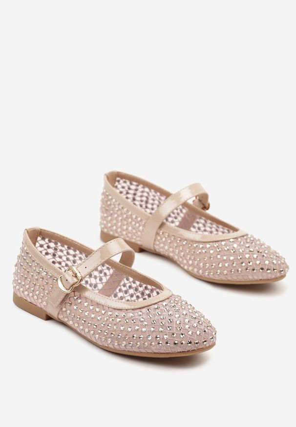 Renee - Beżowe Balerinki z Siateczkową Cholewką z Cyrkoniami Adislena. Zapięcie: sprzączka. Kolor: beżowy. Szerokość cholewki: normalna. Wzór: aplikacja. Styl: elegancki, klasyczny
