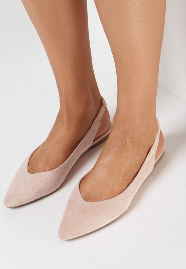 Born2be - Różowe Pudrowe Sandały Slingback z Noskiem w Szpic Arrilla. Okazja: na co dzień, do pracy, na spotkanie biznesowe, na spacer. Kolor: różowy. Sezon: lato. Styl: klasyczny, casual, biznesowy, elegancki