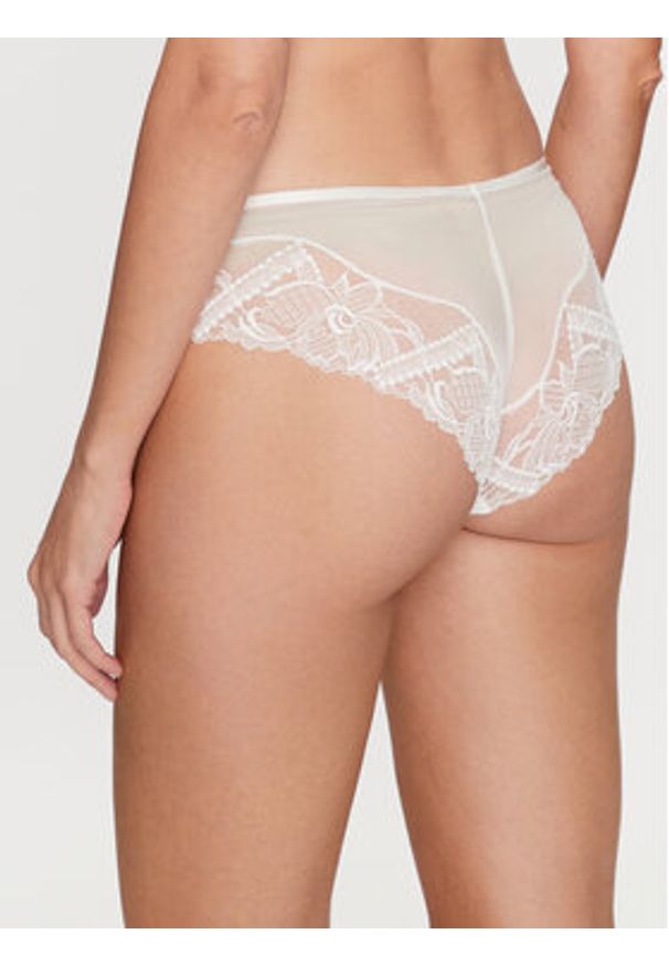 Chantelle Figi klasyczne Orangerie C17Q40 Biały. Kolor: biały. Materiał: syntetyk