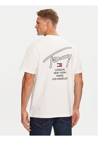 Tommy Jeans T-Shirt DM0DM19698 Biały Regular Fit. Kolor: biały. Materiał: bawełna