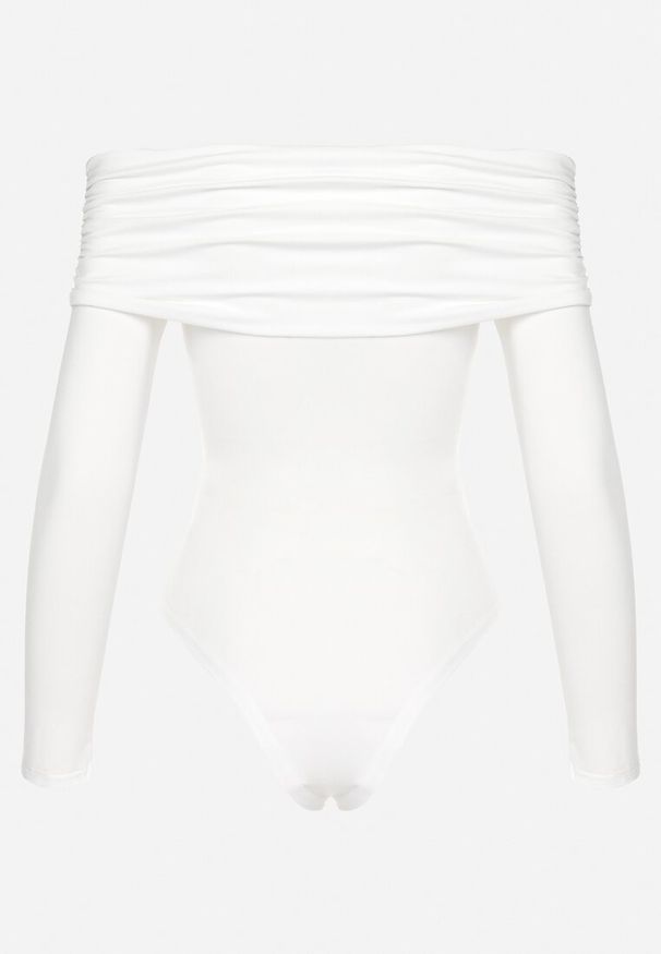 Born2be - Białe Body z Odkrytymi Ramionami Talosyne. Typ kołnierza: dekolt hiszpanka. Kolor: biały. Materiał: dzianina, jeans. Długość: długie. Wzór: jednolity