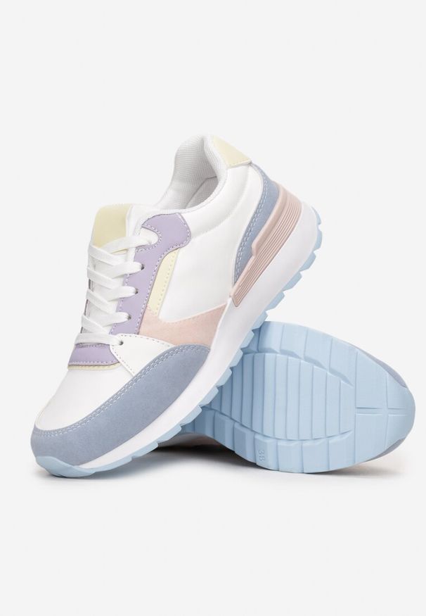 Born2be - Biało-Fioletowe Sneakersy ze Sznurowaniem na Płaskiej Podeszwie Luvirn. Wysokość cholewki: przed kostkę. Kolor: biały. Szerokość cholewki: normalna. Wzór: aplikacja. Sezon: jesień, wiosna. Obcas: na płaskiej podeszwie